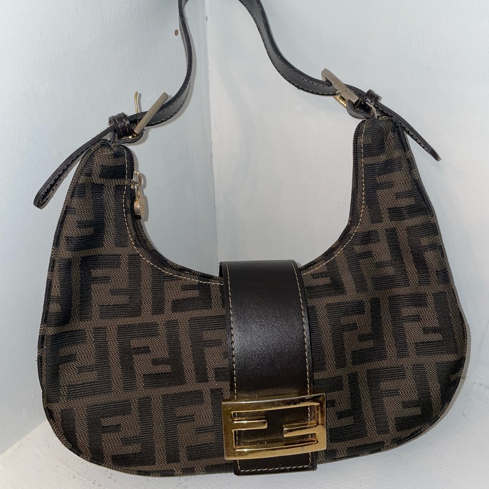 Vintage Fendi shoulder bag